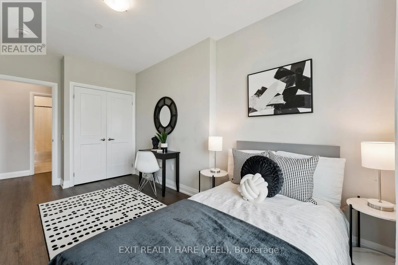 223 - 830 MEGSON TERRACE