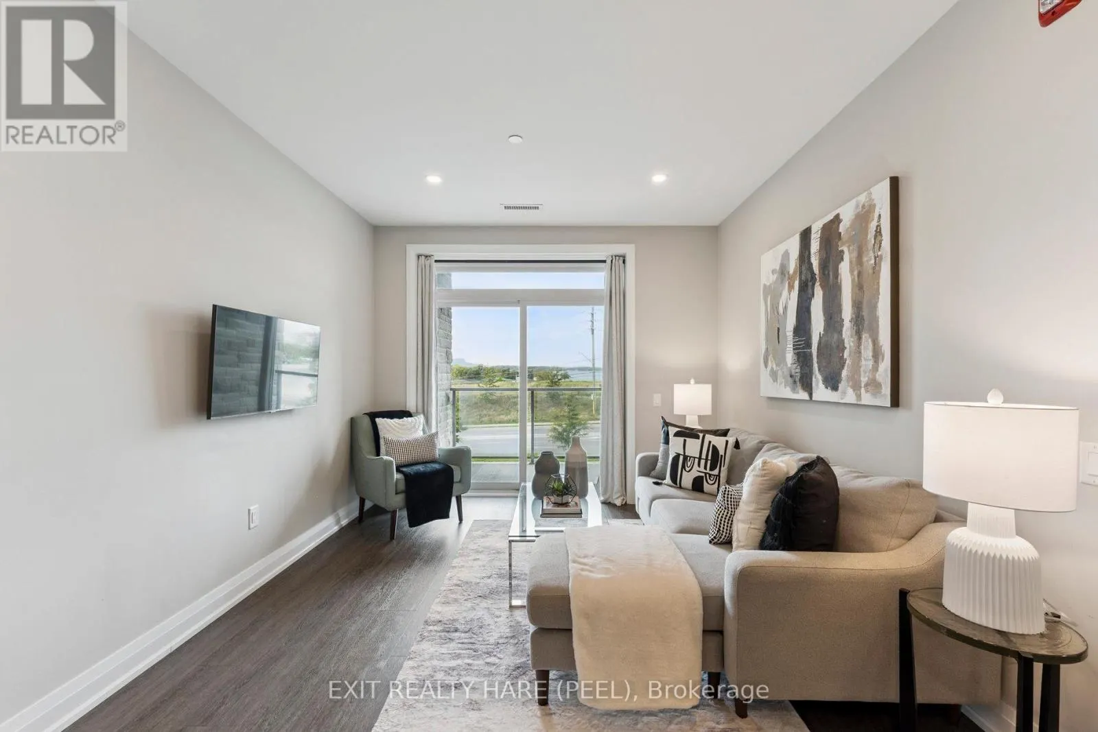223 - 830 MEGSON TERRACE