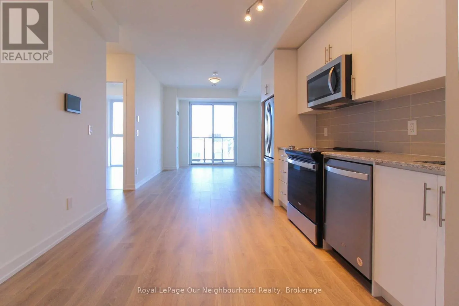 501 - 345 WHEAT BOOM DRIVE, #501