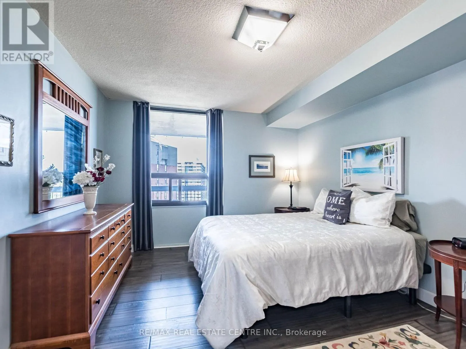 1515 - 50 MISSISSAUGA VALLEY BOULEVARD