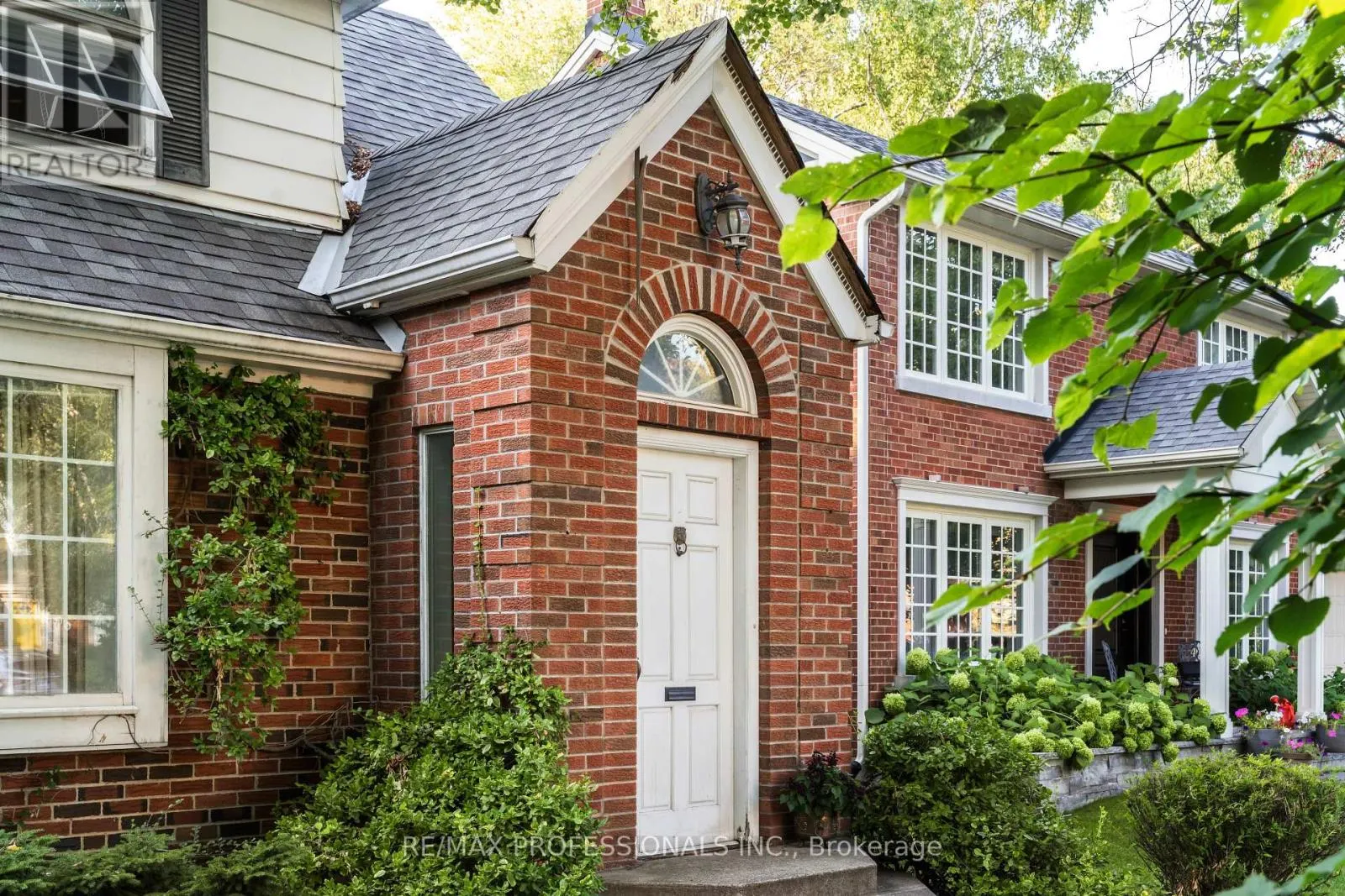43 NOTTINGHAM DRIVE