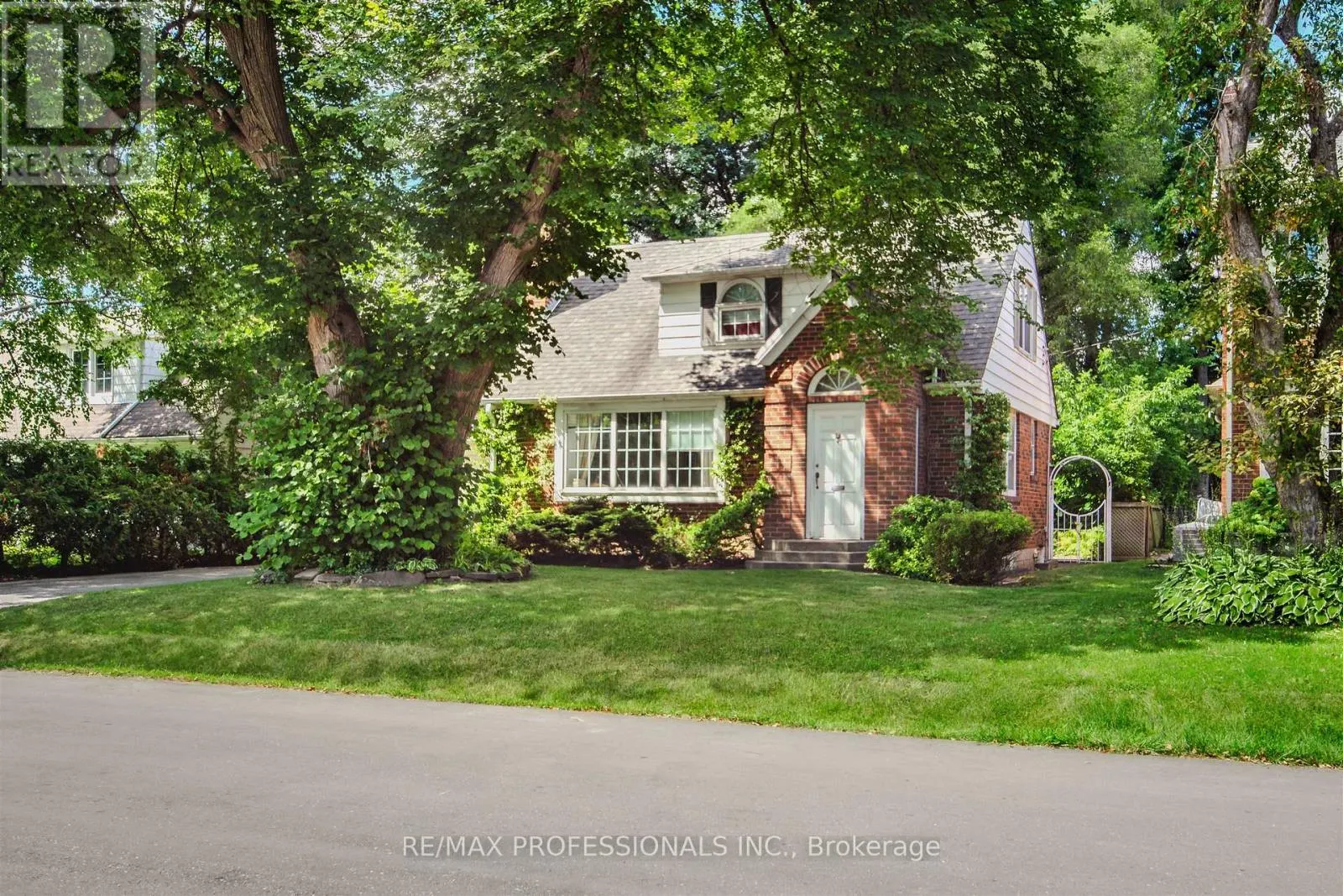 43 NOTTINGHAM DRIVE