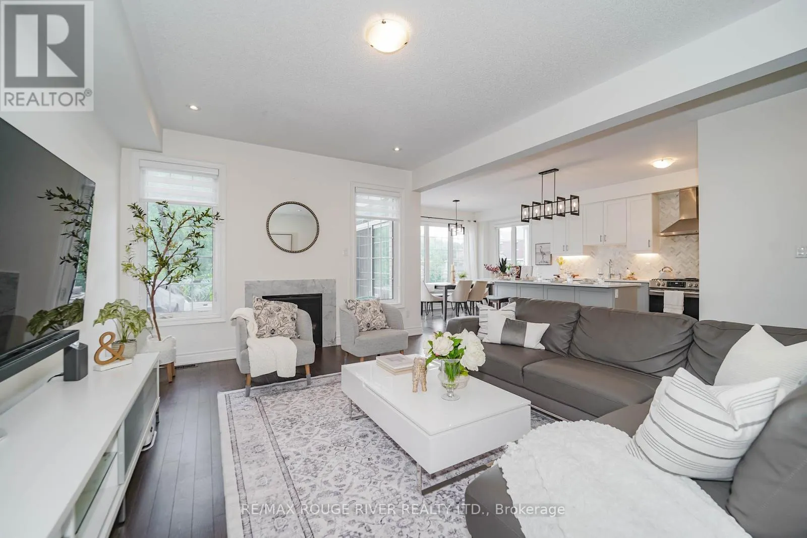 195 LIONHEAD GOLF CLUB ROAD