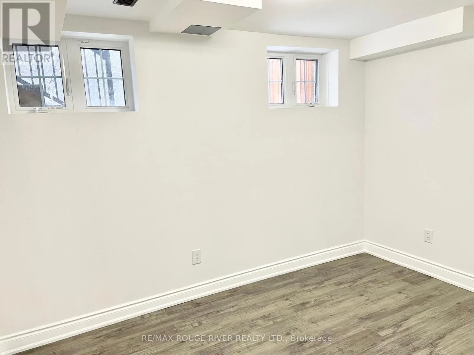195 LIONHEAD GOLF CLUB ROAD