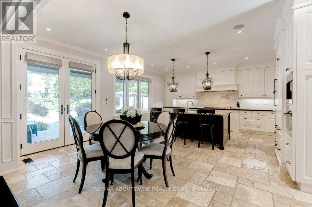 1237 DONLEA CRESCENT