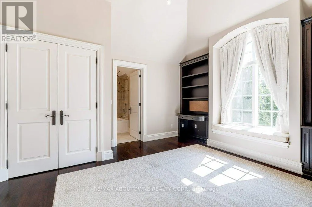 1237 DONLEA CRESCENT