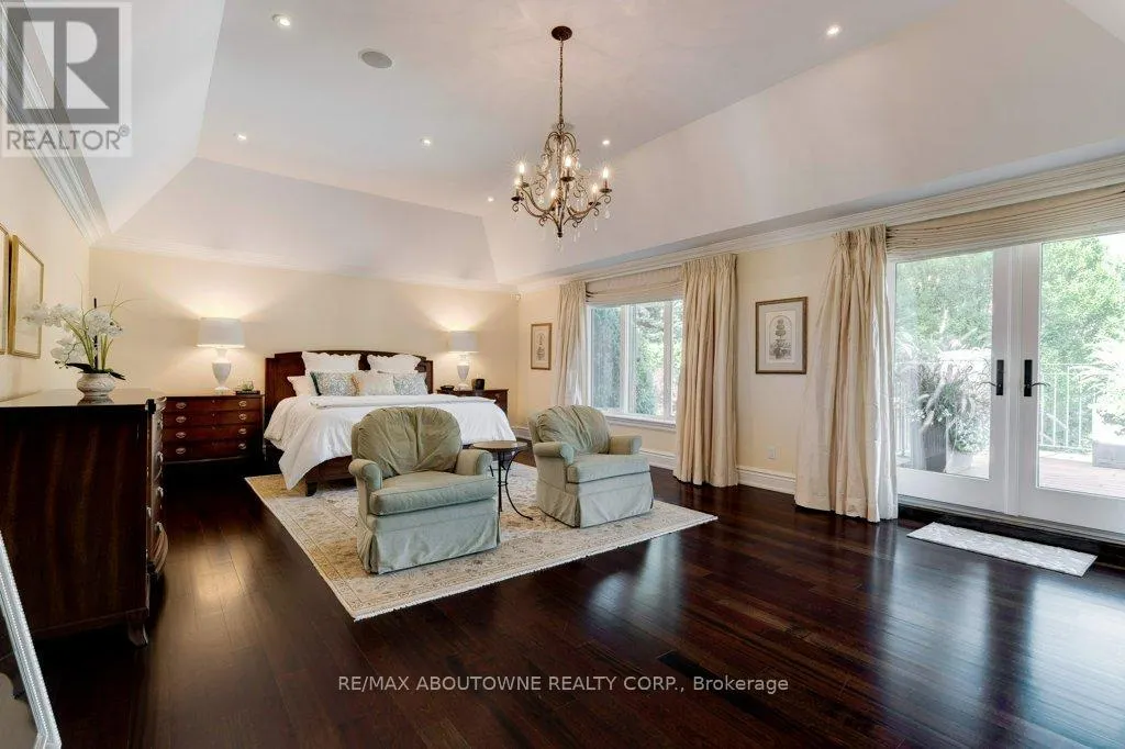 1237 DONLEA CRESCENT