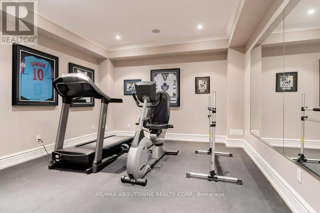 1237 DONLEA CRESCENT