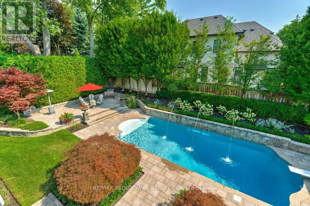 1237 DONLEA CRESCENT