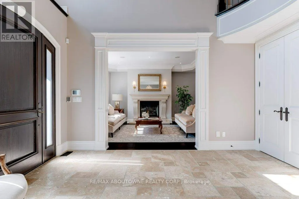 1237 DONLEA CRESCENT