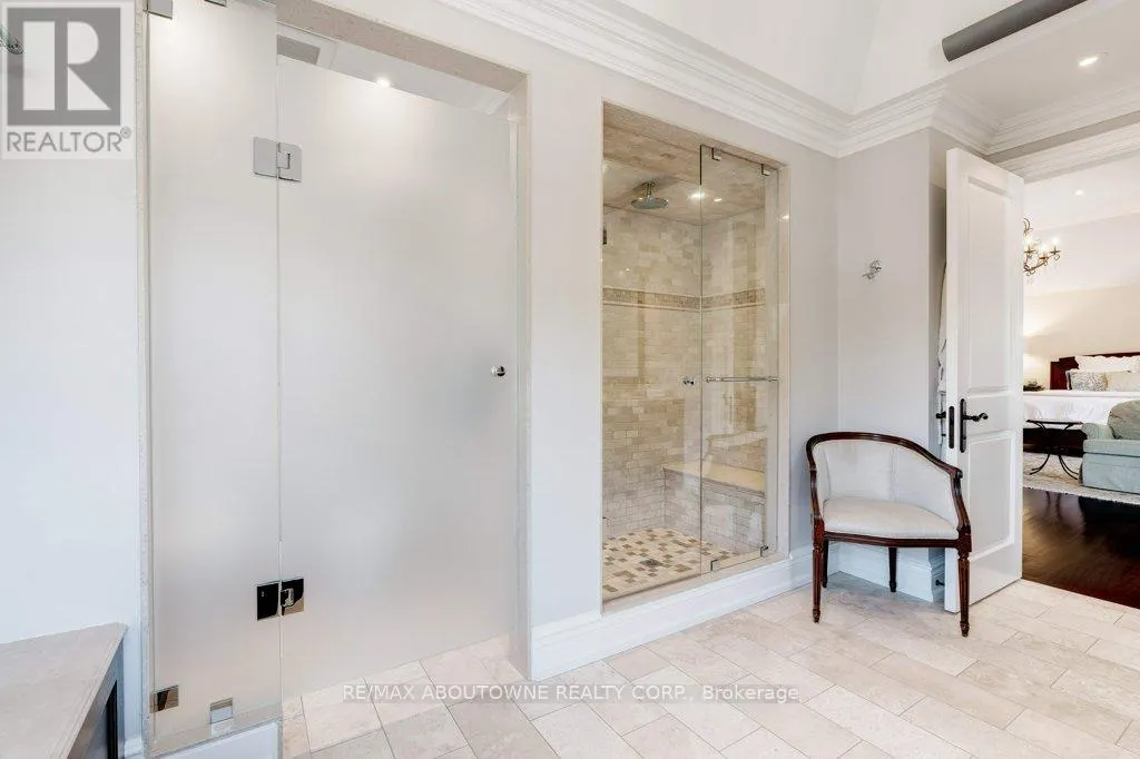 1237 DONLEA CRESCENT
