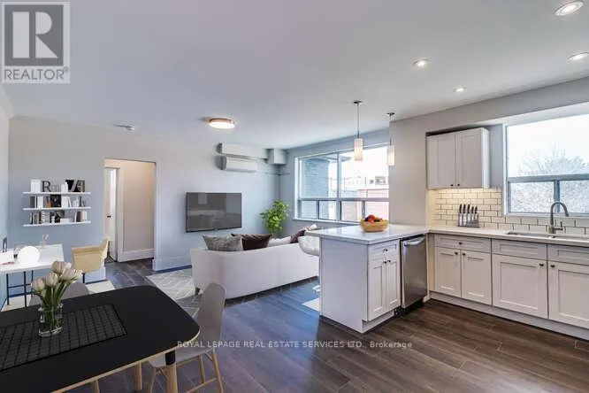 10 - 2622 KEELE STREET