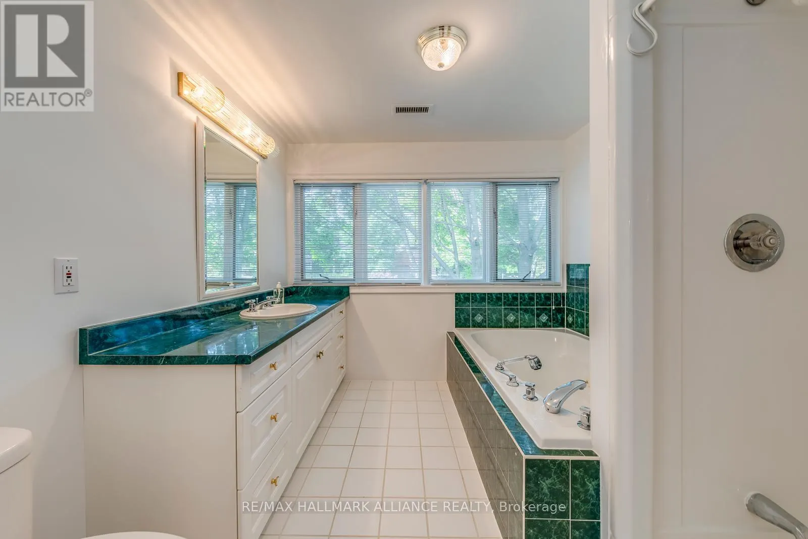 157 TRELAWN AVENUE