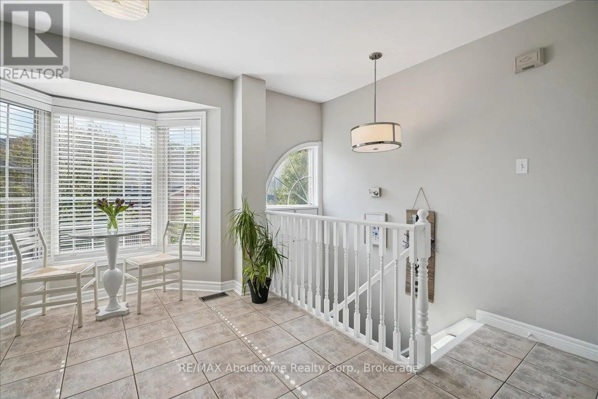 88 - 3480 UPPER MIDDLE ROAD, #88