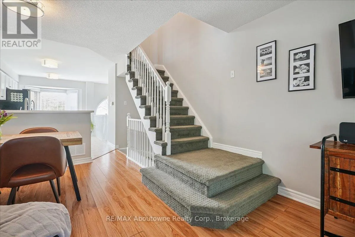 88 - 3480 UPPER MIDDLE ROAD, #88