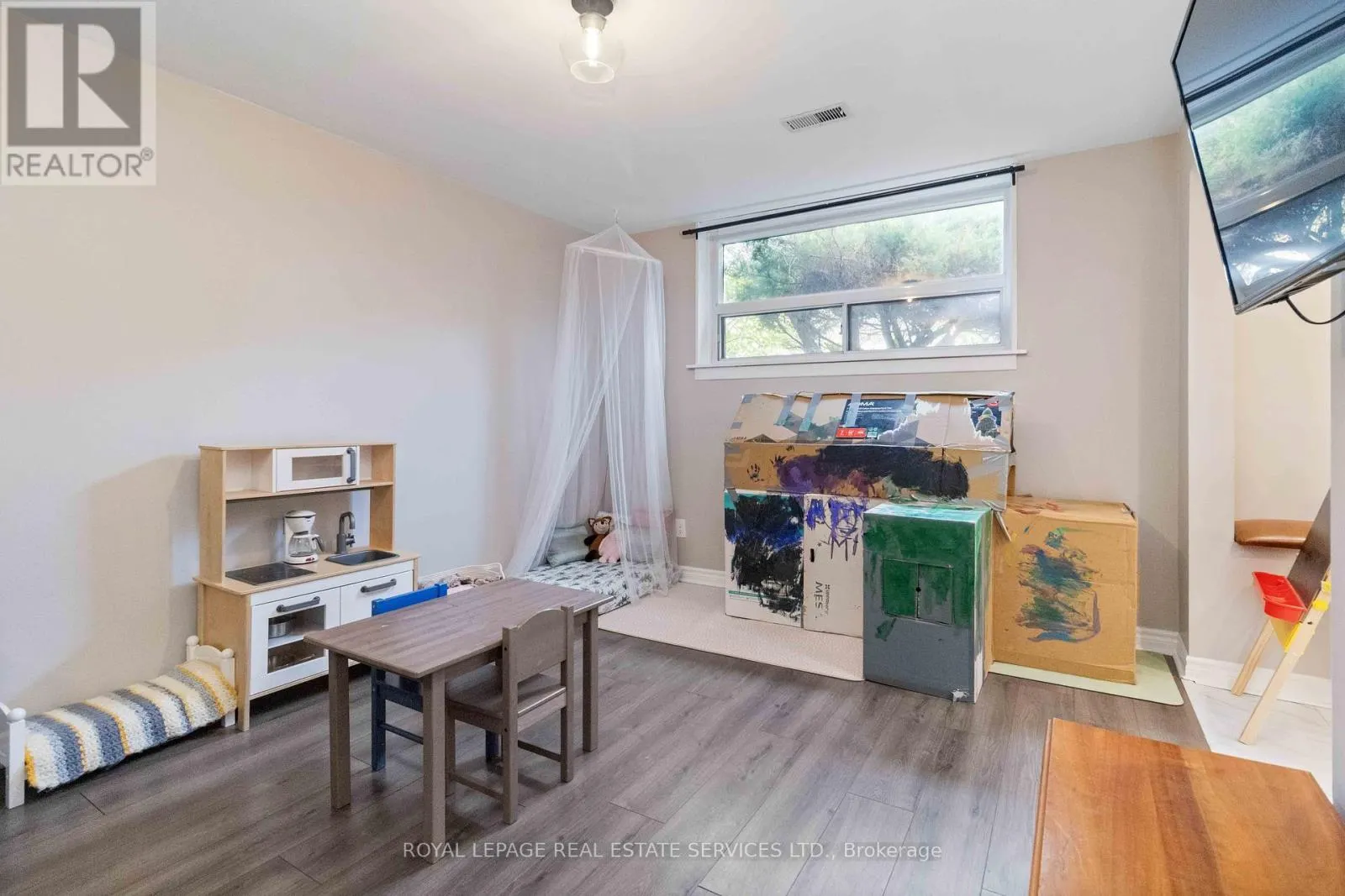 2148 WISEMAN COURT