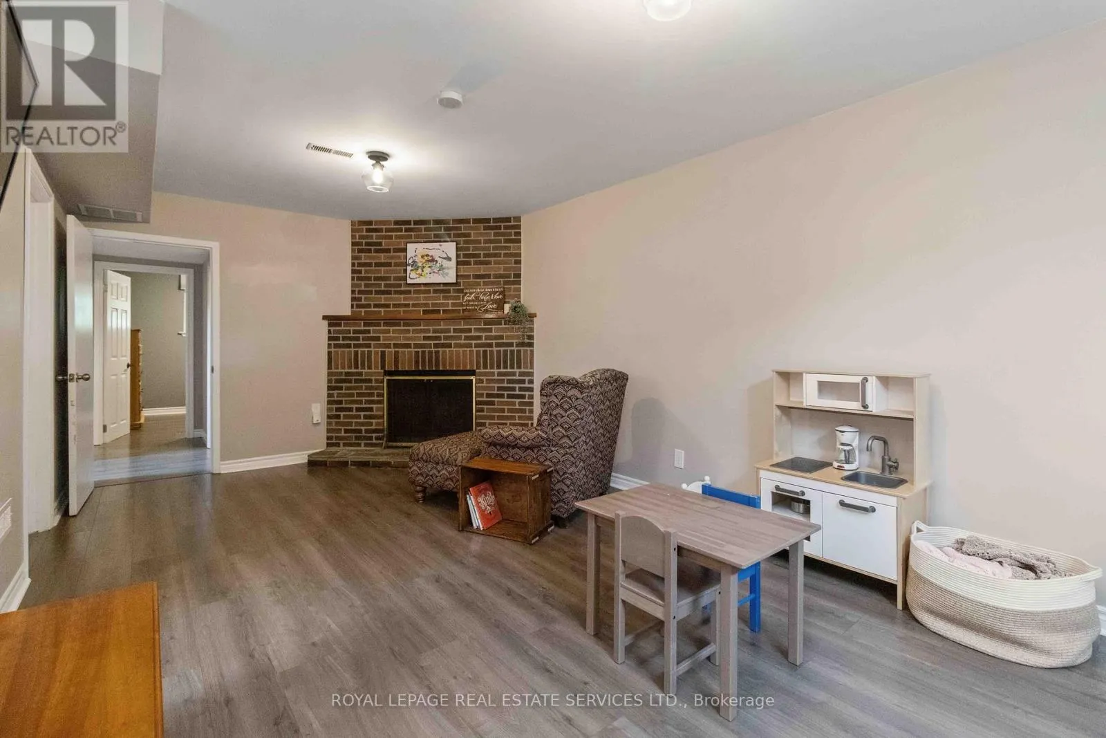2148 WISEMAN COURT