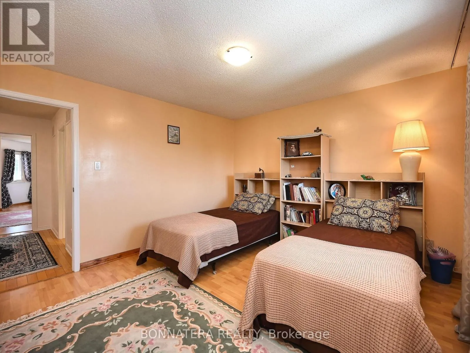 4445 GUILDWOOD WAY