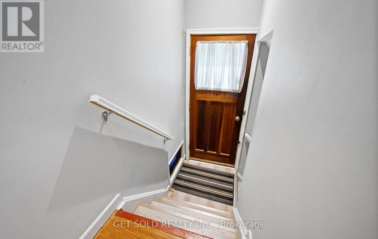 57 TAYSHAM CRESCENT