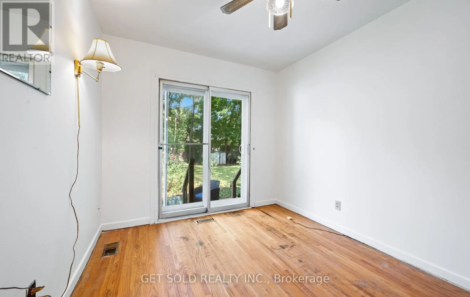 57 TAYSHAM CRESCENT