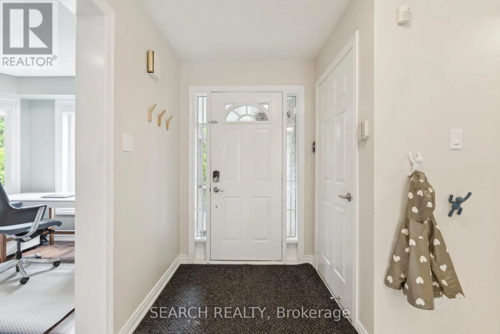 1150 QUEEN STREET W