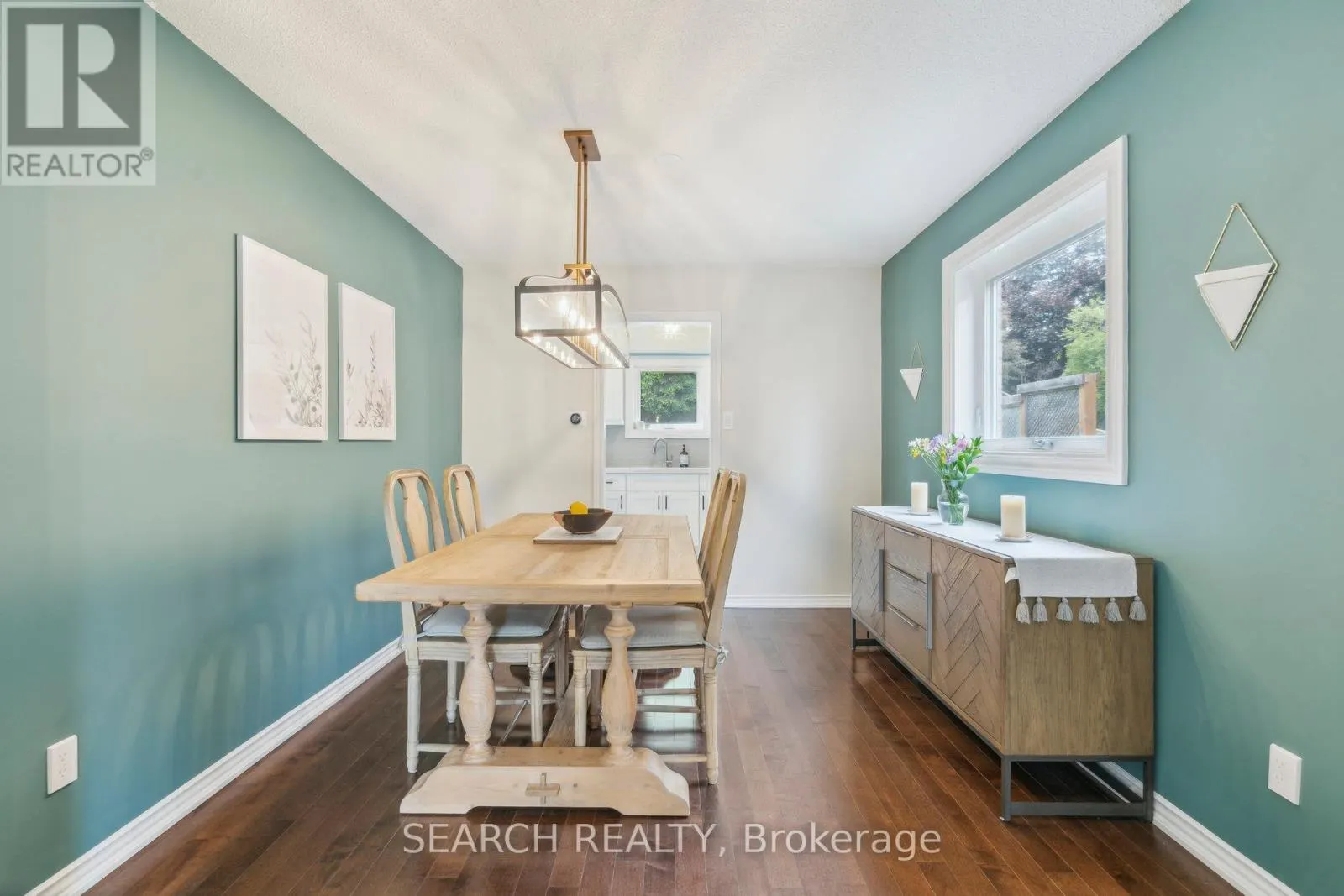 1150 QUEEN STREET W
