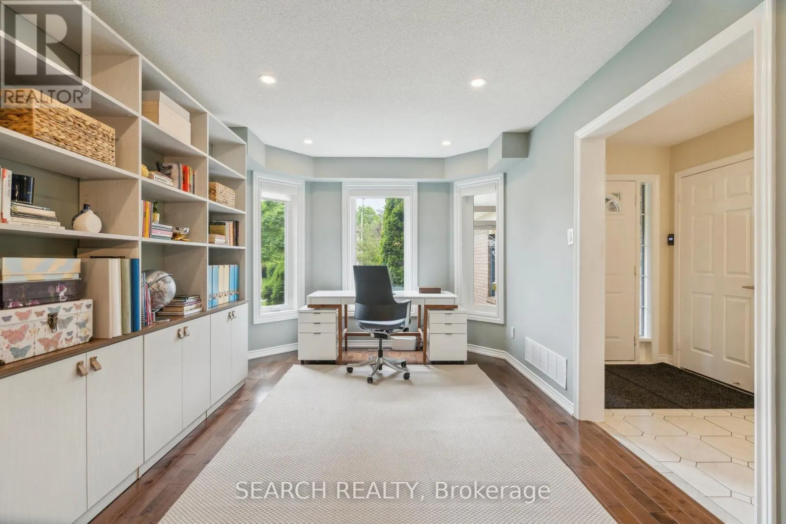 1150 QUEEN STREET W