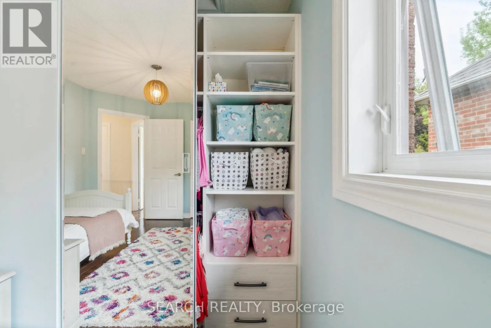 1150 QUEEN STREET W