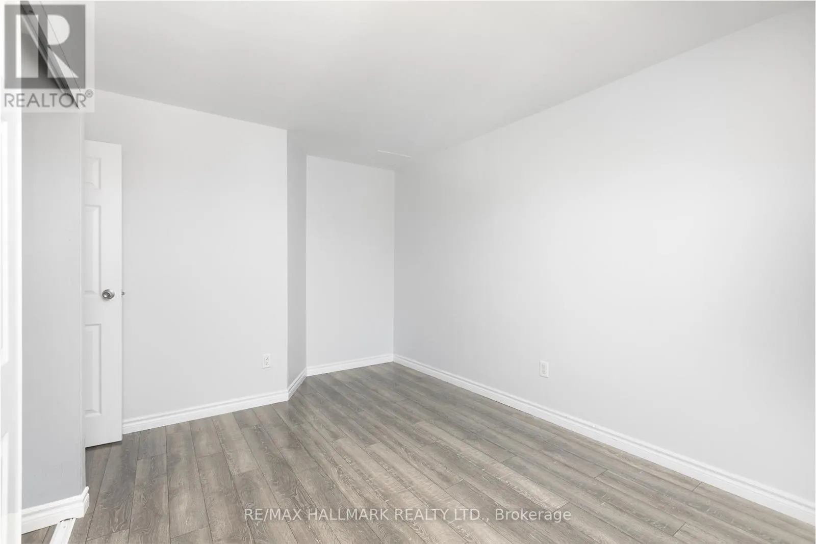 30 - 1250 KING STREET W