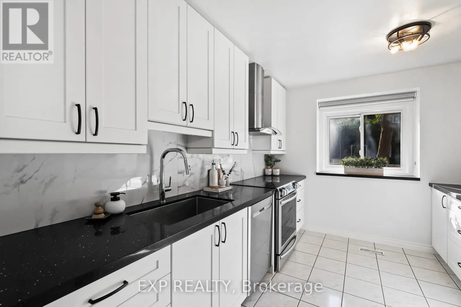 21 - 6855 GLEN ERIN DRIVE