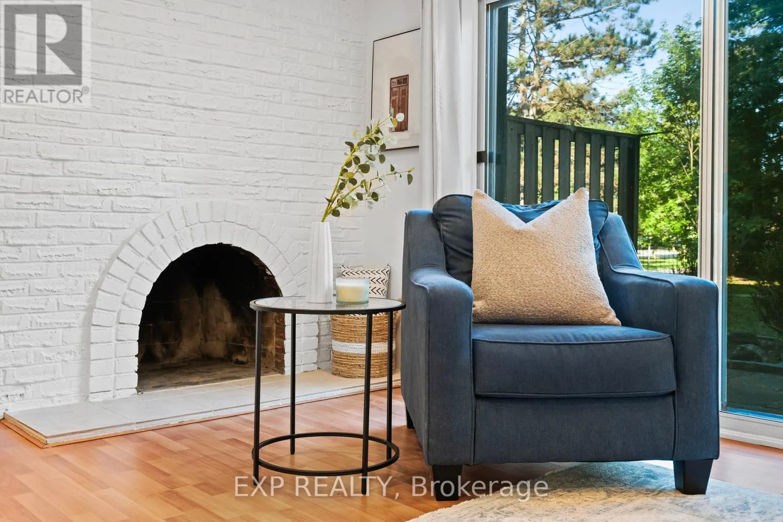 21 - 6855 GLEN ERIN DRIVE