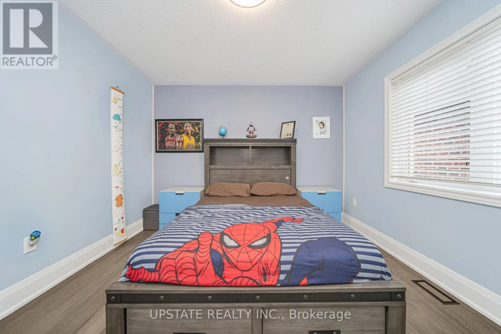 32 COTTONFIELD CIRCLE