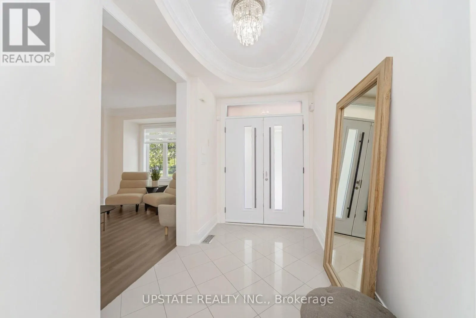 32 COTTONFIELD CIRCLE