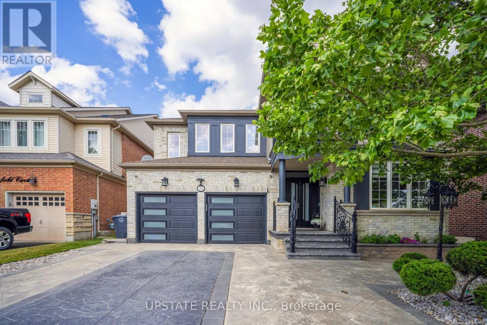 32 COTTONFIELD CIRCLE