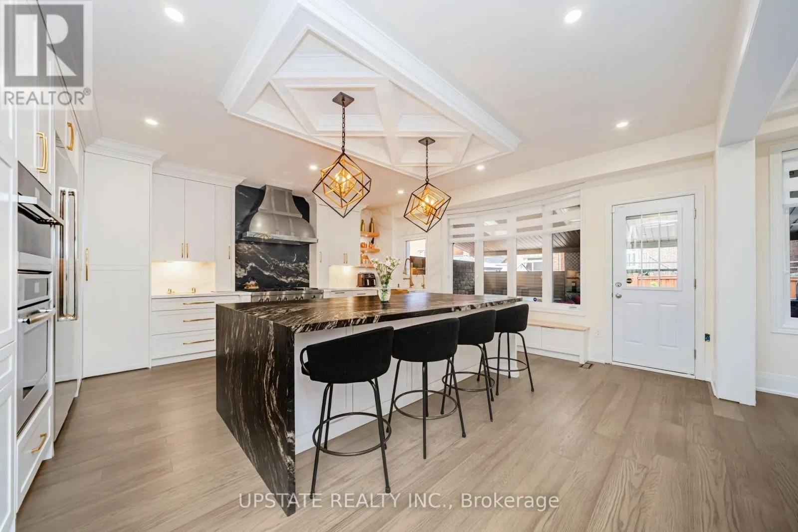 32 COTTONFIELD CIRCLE