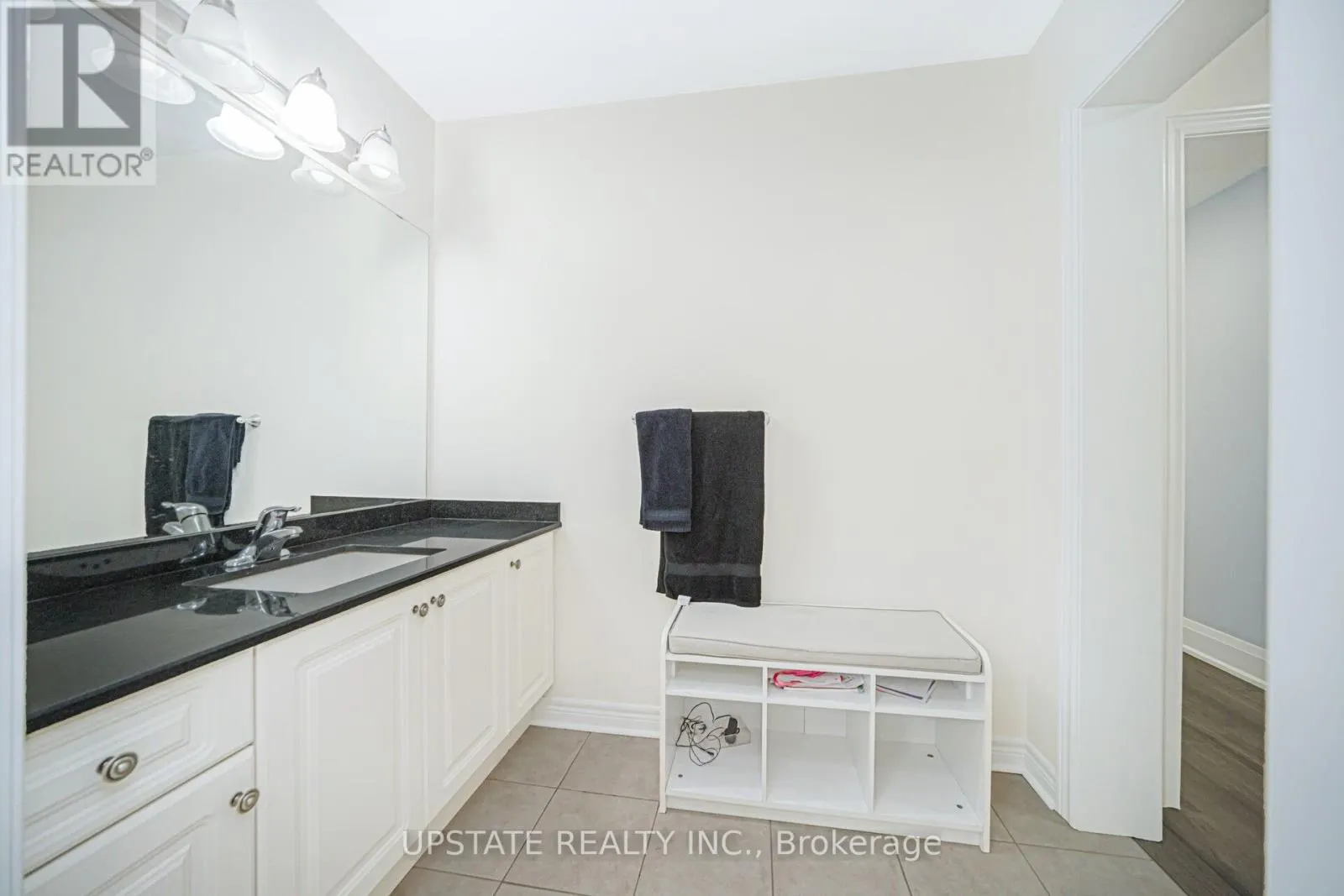 32 COTTONFIELD CIRCLE