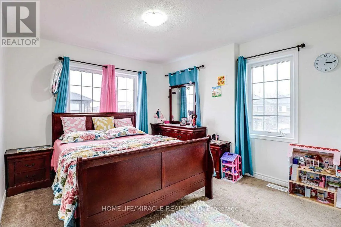 561 QUEEN MARY DRIVE