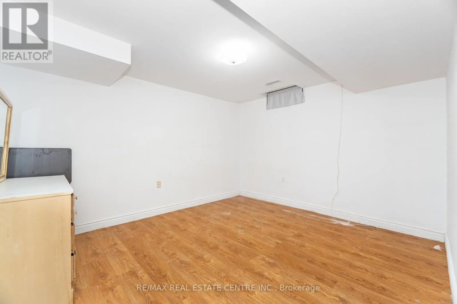 44 ABELARD AVENUE