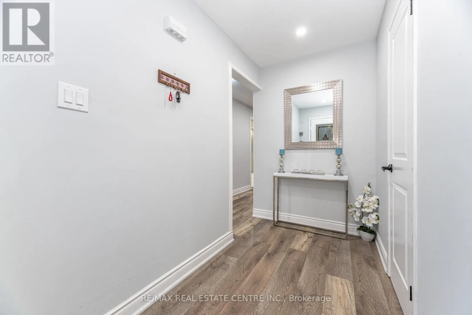 44 ABELARD AVENUE