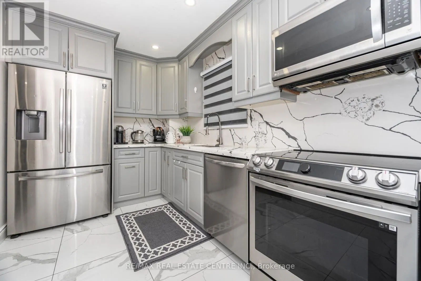 44 ABELARD AVENUE