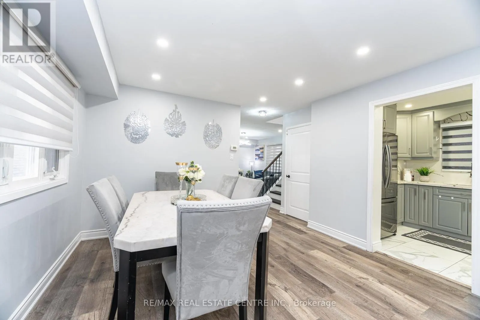 44 ABELARD AVENUE