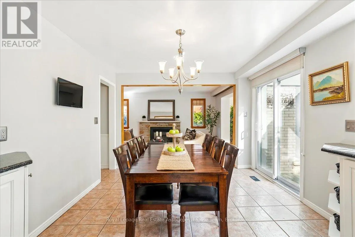 1386 MYRON DRIVE