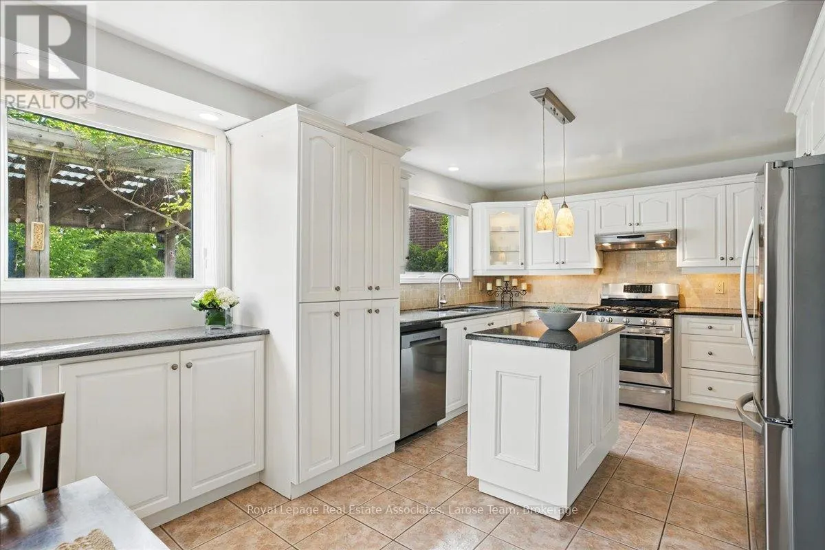 1386 MYRON DRIVE