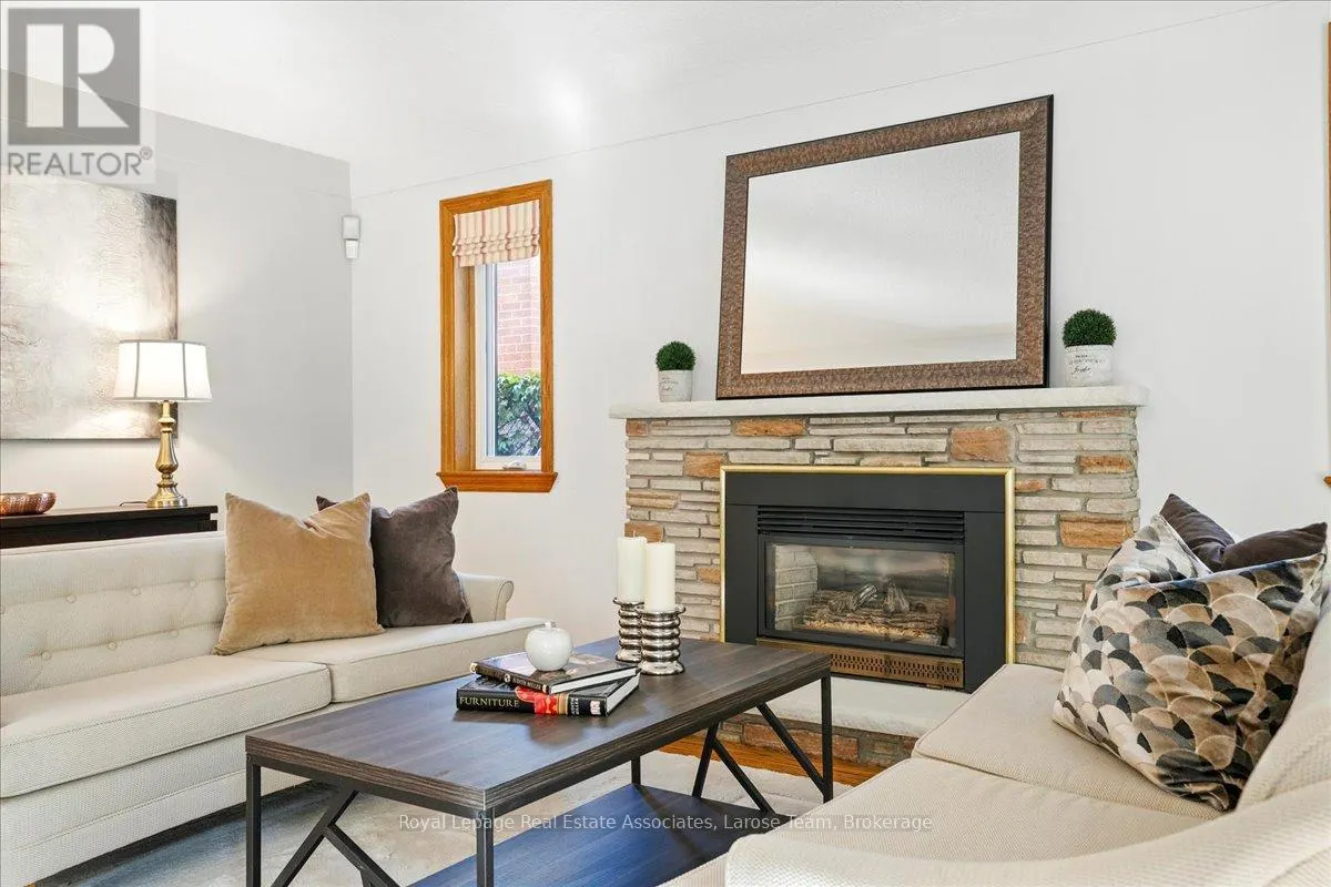 1386 MYRON DRIVE