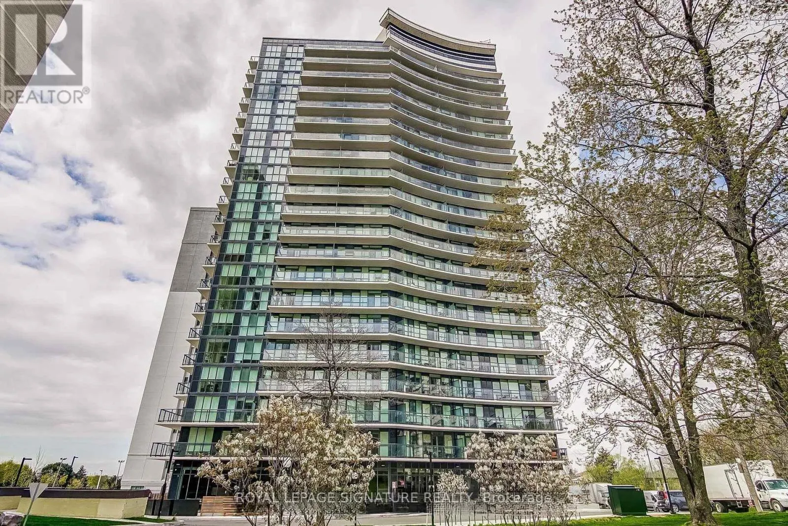 1008 - 1461 LAWRENCVE AVENUE W