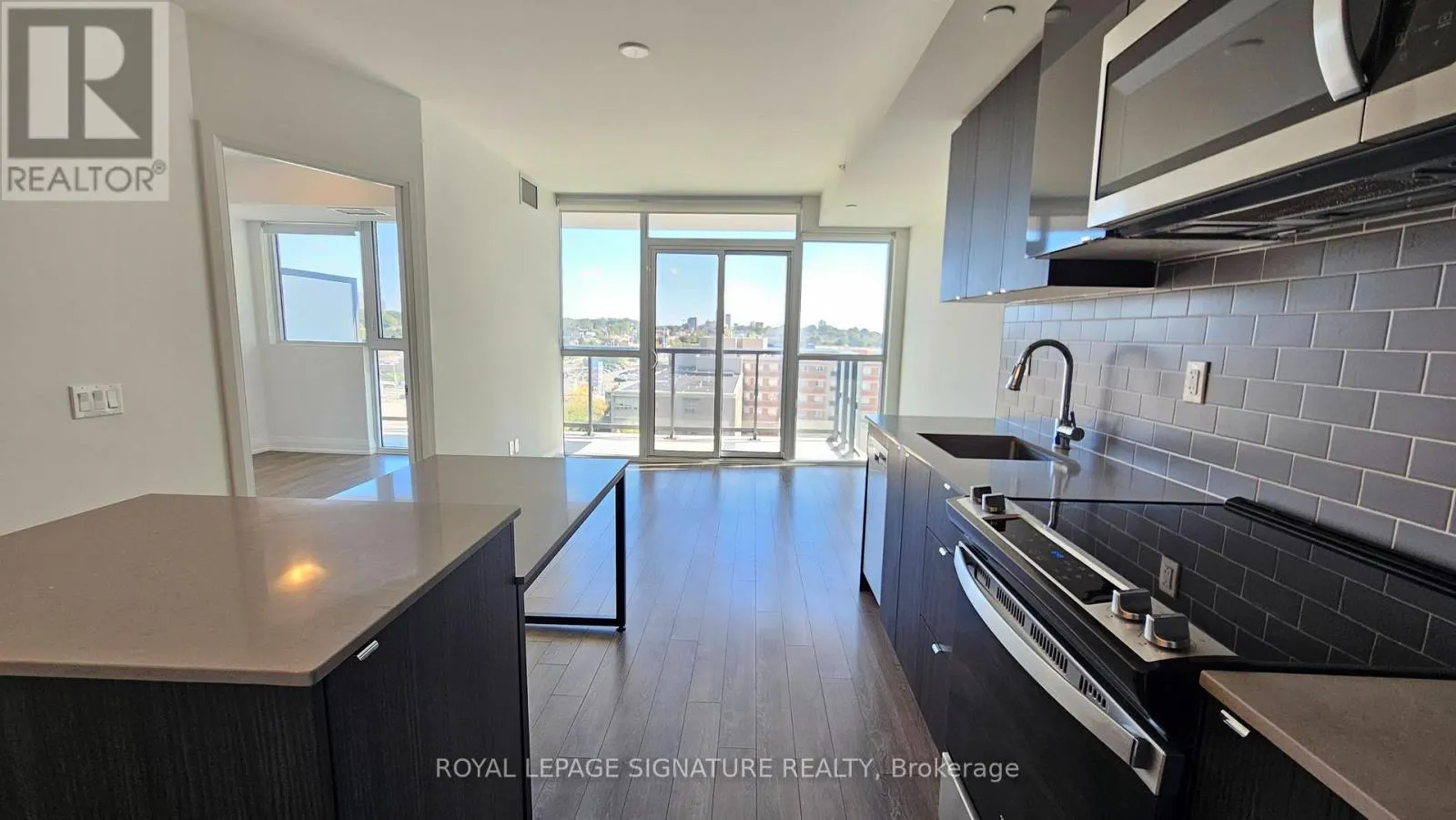 1008 - 1461 LAWRENCVE AVENUE W