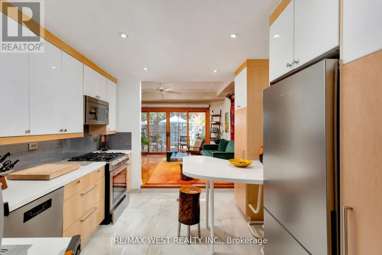 83 GWYNNE AVENUE