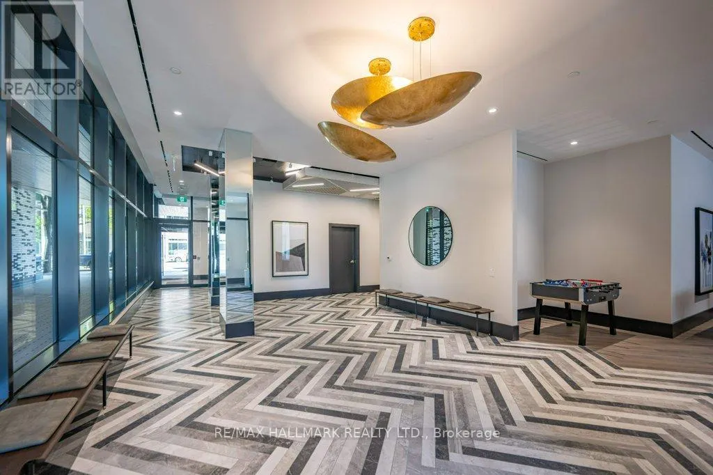 220 - 1808 ST. CLAIR AVENUE W