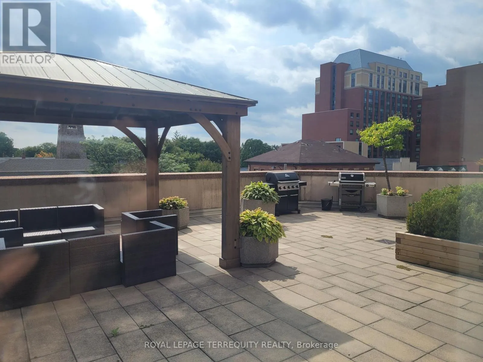 507 - 1 BELVEDERE COURT