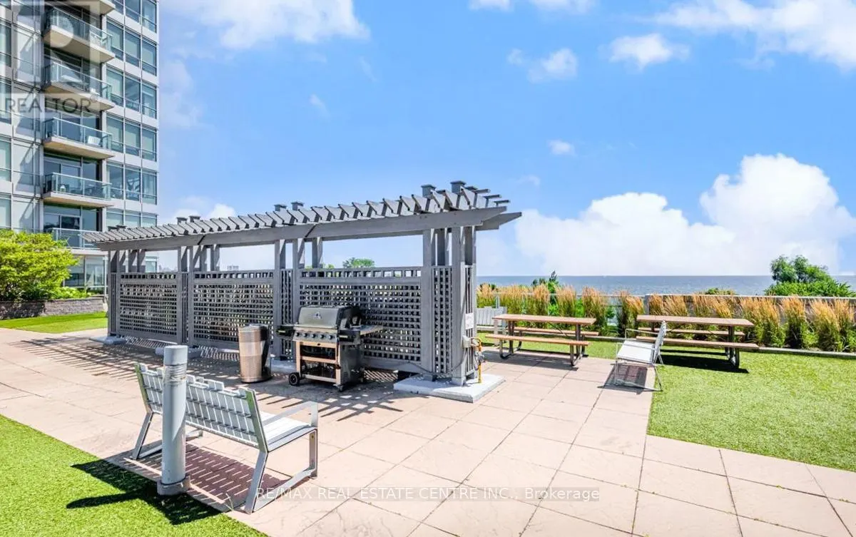 808 - 1900 LAKE SHORE BOULEVARD W